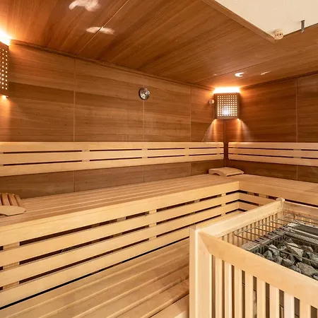 Zum Gruenen Tor فندق