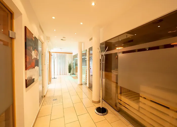 Hotel Zum Gruenen Tor 3*