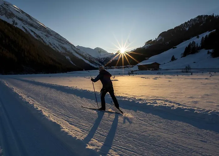 Zum Gruenen Tor فندق 3*