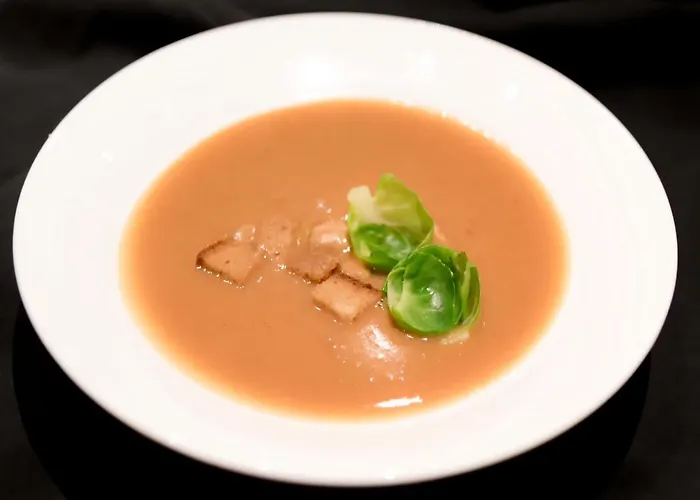 Zum Gruenen Tor فندق