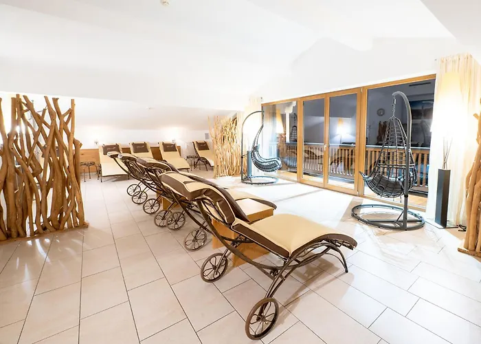 Zum Gruenen Tor تكس