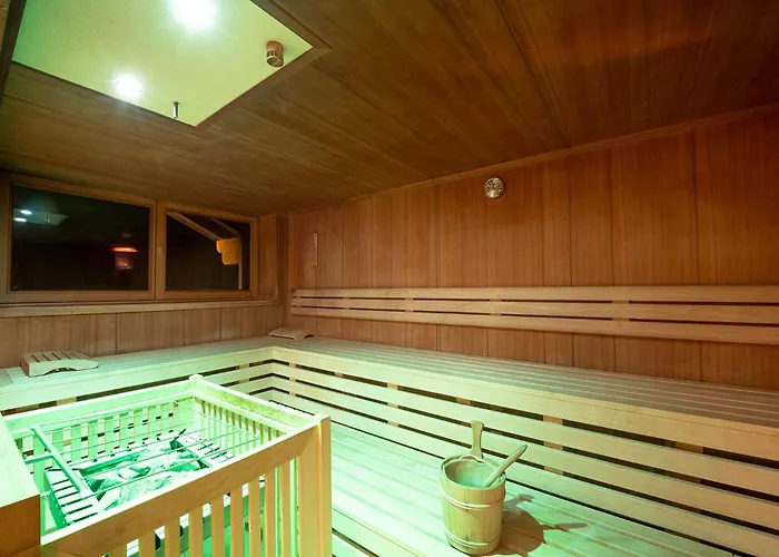 Zum Gruenen Tor فندق 3*