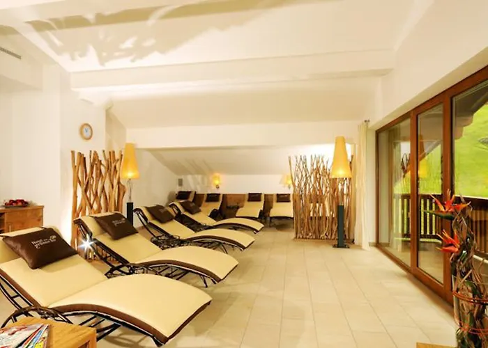 Zum Gruenen Tor تكس